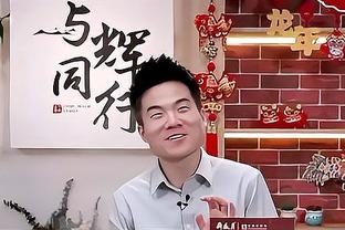 打工人回家过年咯！贝林厄姆晒自拍：返乡过圣诞，祝大家快乐？